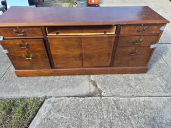 Credenza