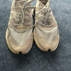 Someone Bought It For Me, But It Doesn’t Fit Me So I Don’t Want It. That’s Why I’m Putting It On This App.