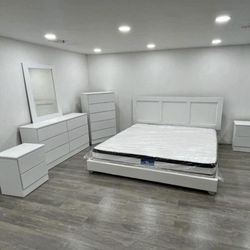 Bedroom Set Mattress Included - Juego De Cuarto Colchón Incluido  