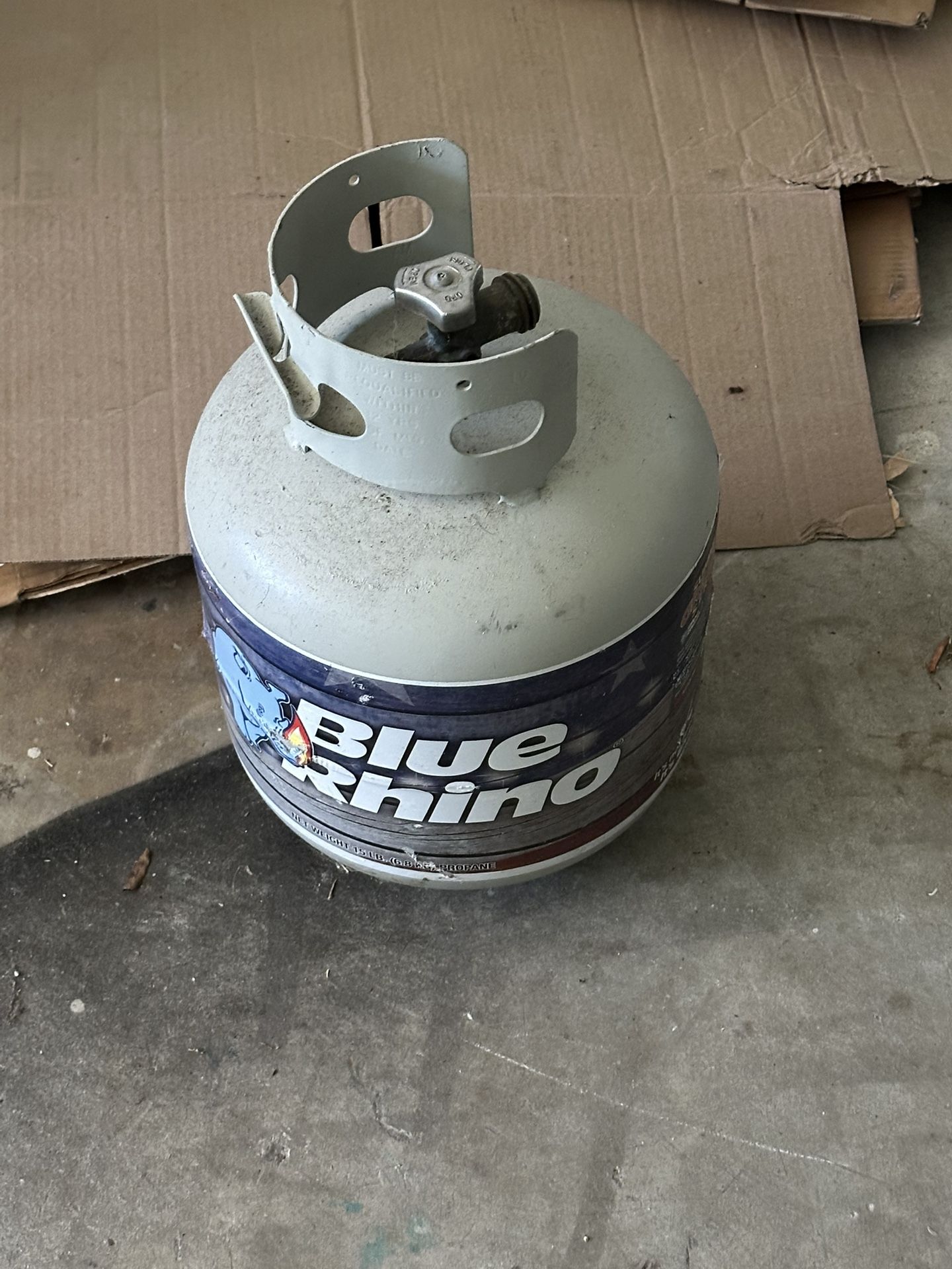 Blue Rhino Tank w/propane