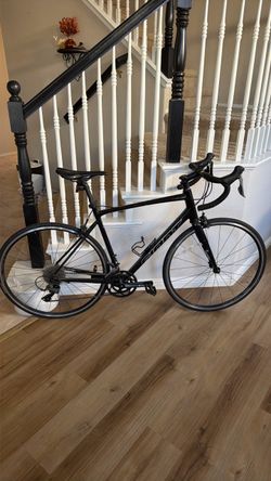 Giant Road Bike Black Drop Bar