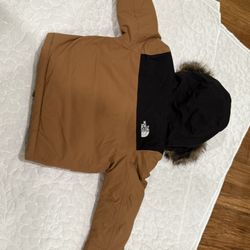 North Face Jacket Size 6 In Boys