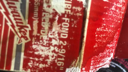 Milwaukee 2 9/16 brand new