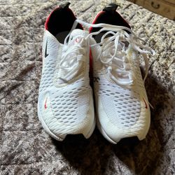  Nike Worn Tennis Shoes  Size  7  