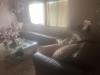 Large Leather Recliner Tan / Taupe Color