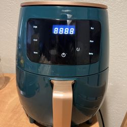 Air fryer 4.5 L NEW!!