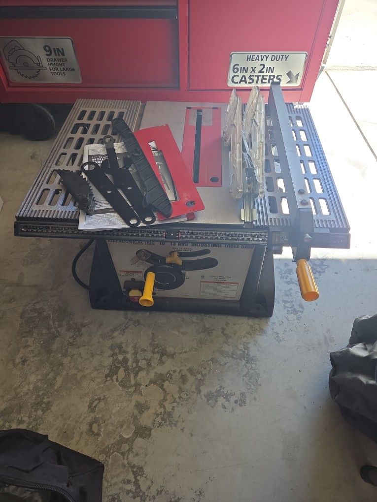 10in 13amp Table Saw