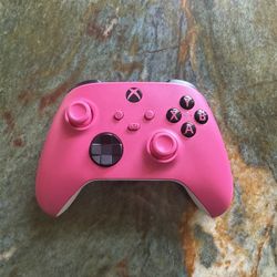 Pink Xbox controller 