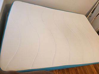 8 inches linenspa mattress, 18 inches metal platform bed frame and two pillows