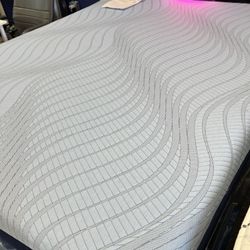 Luxury Comfortable Mattress Saves 