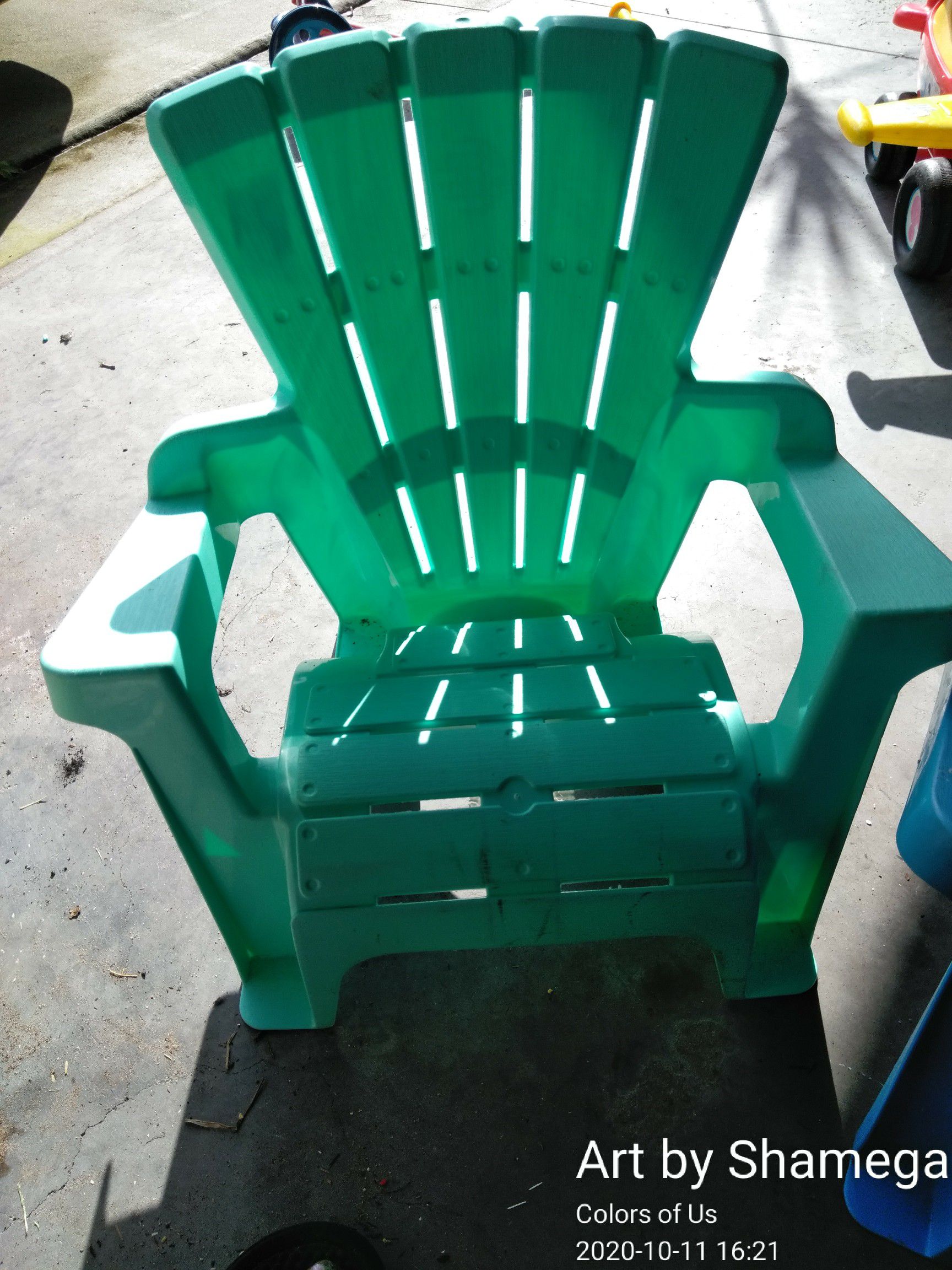 American Plastic Toys Ind Kids Chair
