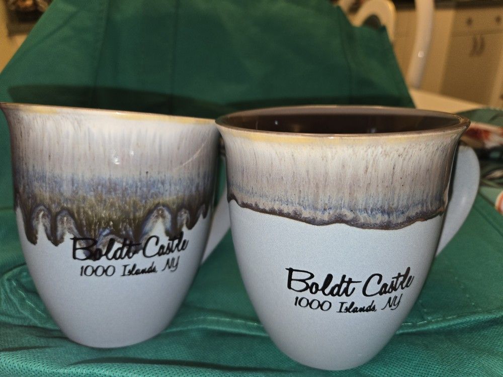 Collectible Boldt Castle 1000 Islands, NY Oversize Coffee/Tea Mugs Tags On Bottom