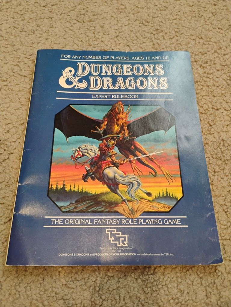 Dungeons & Dragons RPG Book Expert Rulebook 1983
TSR
In used good condition.
Pickup only