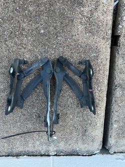 KIA SOUL FRONT RIGHT AND LEFT HOOD HINGES OEM 2014-2019