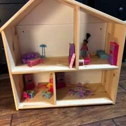 Wooden Dollhouse w Furniture & Dolls - See My Items