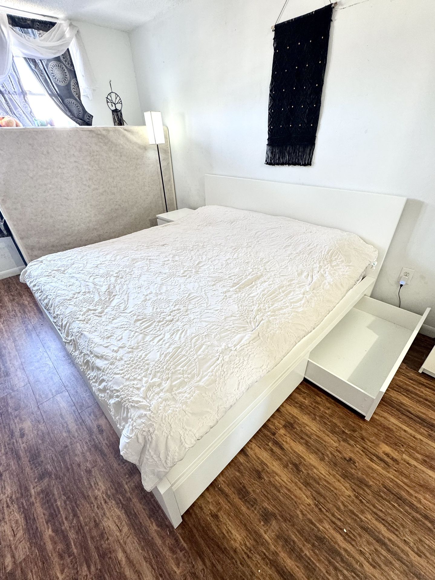 King Mattress And Bed Frame