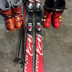 Skis 160 Cm With Bindings And Boots Size 5, 6, 7, 8 And Poles