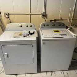 Whirlpool Washer And Dryer 