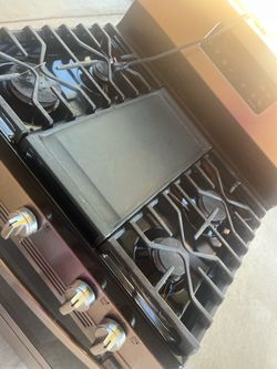 General Electric stove