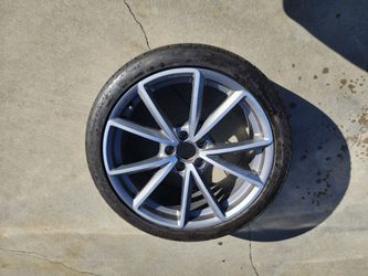 Wheel and tire