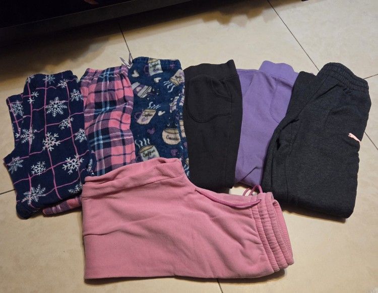 Girls Sweats And Pj's (7 Pairs)