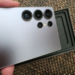 S25 unlocked 256GB - silverblue