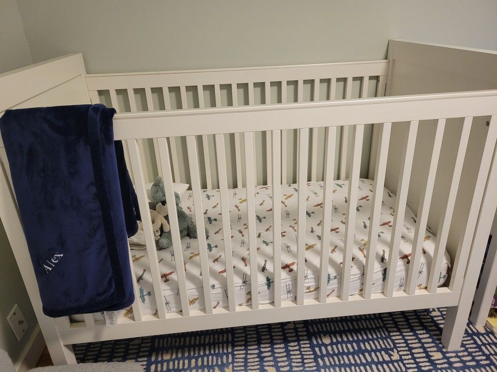 Pottery Barn Kids Crib - Emery