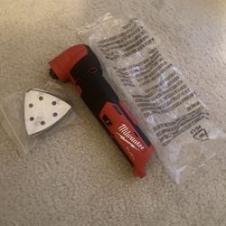 Milwaukee Multi Tool