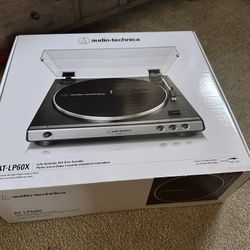 Audio Technica AT-LP60X 