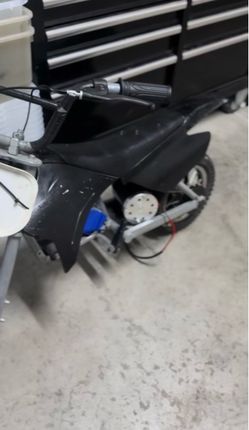 Modded razor