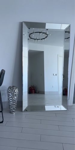 ✨ Large Modern Beveled Floor Mirror – Excellent Condition
