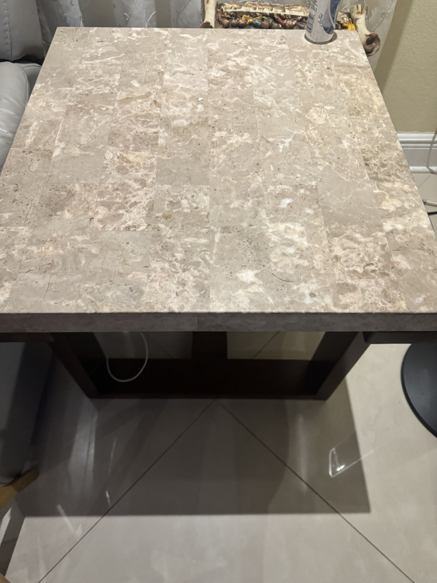 Table Set Marble