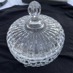 Crystal D’Adriana Lead Crystal Lidded Candy Dish Vintage 1980’s Clear