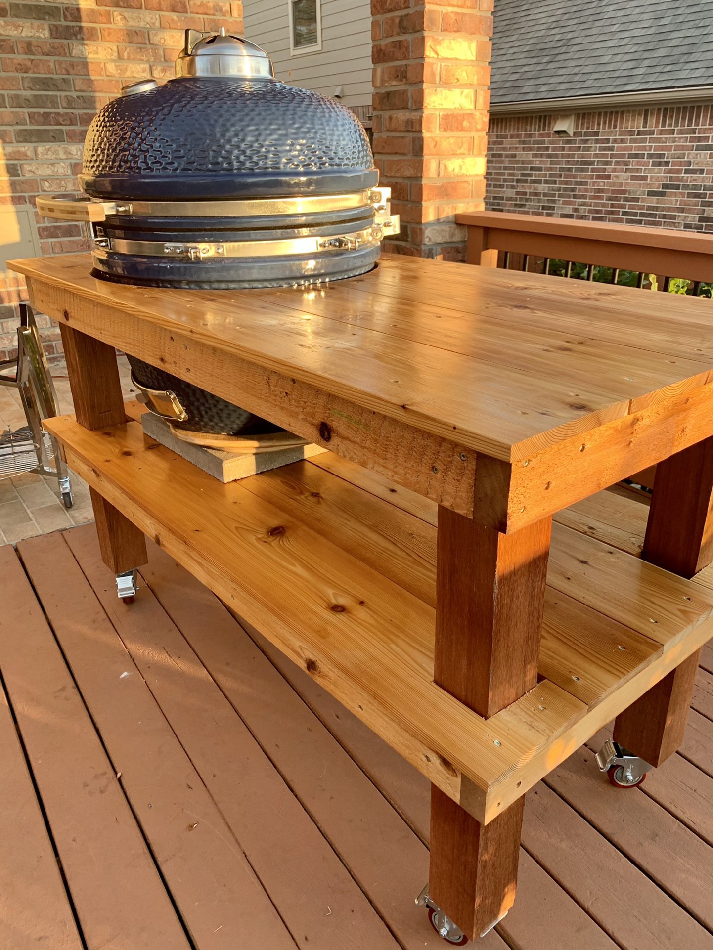 BBQ Pit Table