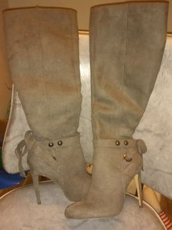 Women's beautiful heeled boots Quinn grey size 6.5 hurry now for the low