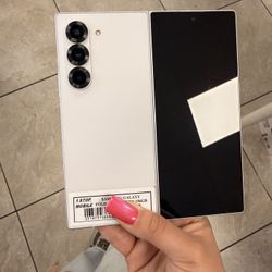 SAMSUNG Z FOLD 6 UNLOCKED 256GB 