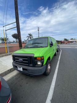 2011 Ford E-Series