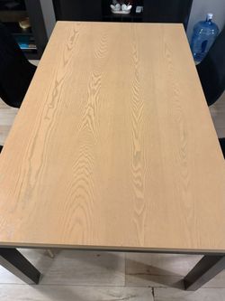 Wood-Grain Dining Table for 6 People Comes With 4 Chairs Used