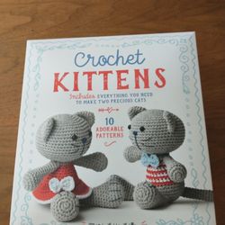 NIB 2 crochet kittens with 10 patterns to choose from
Yarn in 4 colors, crochet hook, embroidery needle, two pairs of safety eyes, black embroidery fl