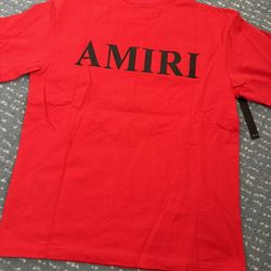 Hoodies Sweaters T Shirts