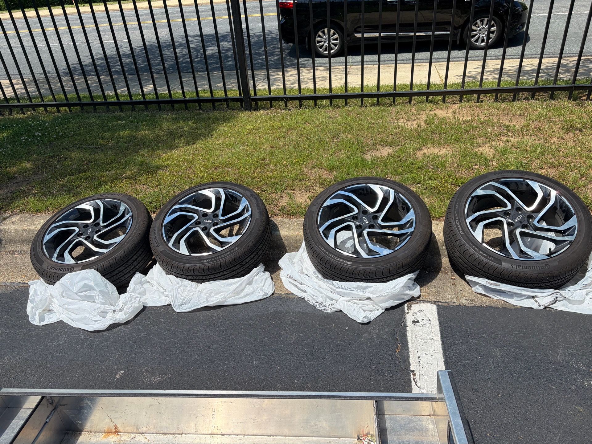 19’ Chevy tires & rims off 2026 trailblazer