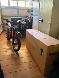 Brand New Qronge X1 Spark M Electric Dirt Bike (60V / 50MPH) - In Box!