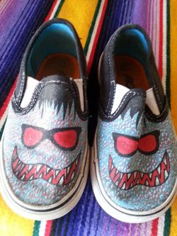 Slip ons