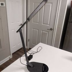 Adjustable LED Desk Lamp