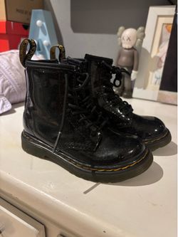 Dr. Marten’s 9c
