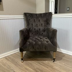 Tufted Wingback Accent Chair – Velvet / Nailhead – Excellent Condition