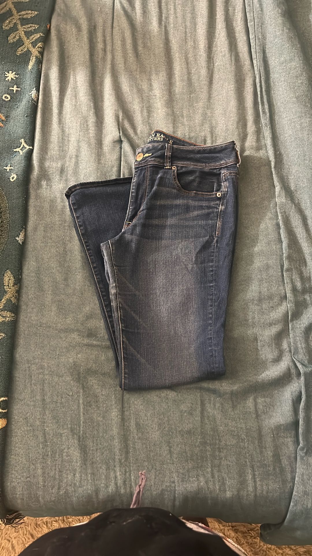 American Eagle Jeans $20 - Women’s Size 12 (Short)