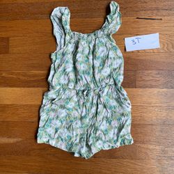 Cat & Jack Green and White Jumpsuit with Ruffled Hem 3T