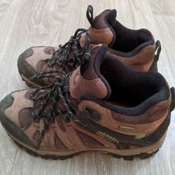 Shoe Size 6,5 Us Hiking Boots New $135 Use $40