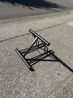 Bicycle stand